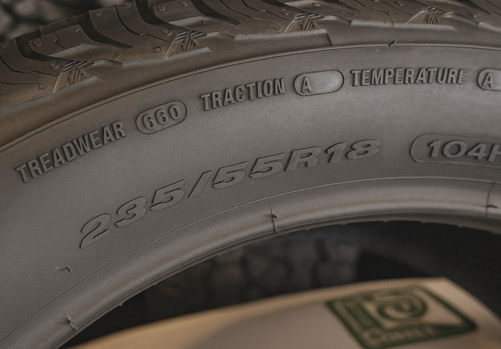 Treadwear reifen