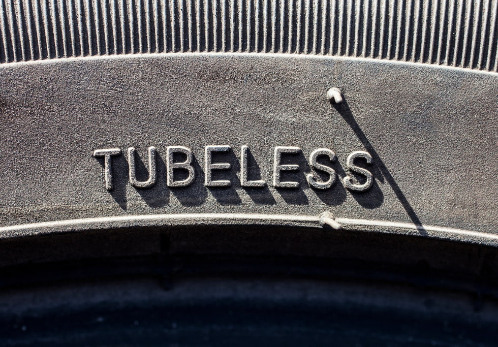 tubeless- oder tubetype-Motorradreifen